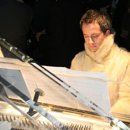 
                                otvoritev salona vozil Audi, Maribor, 4.jan.2007 (foto: Midlil, www.mediaspeed.net)                                